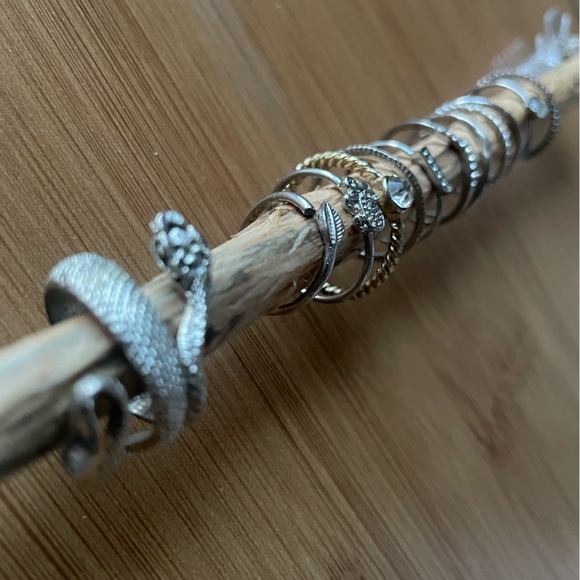 Silver tone/alloy LoT of 12 rings | really pretty 🤩 - Picture 5 of 13